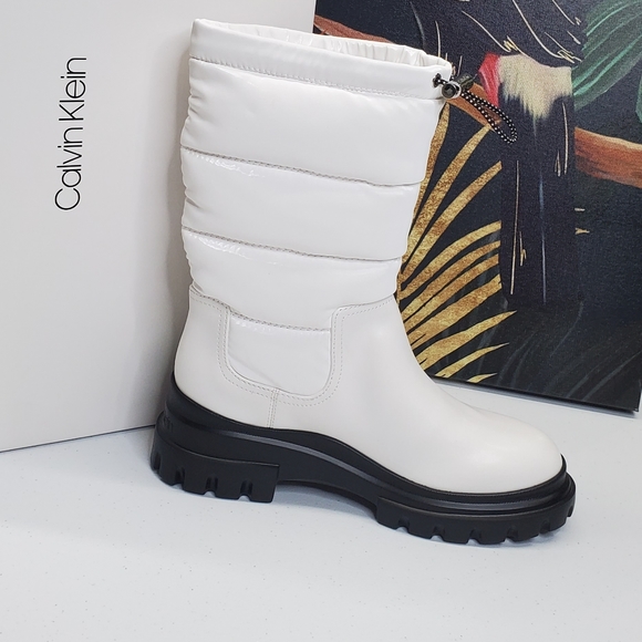 CALVIN KLEIN BOOTS - Picture 3 of 3